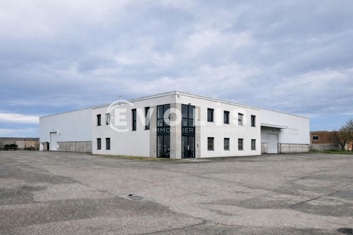 17 Rue Des Frères Lumière, Chassieu for sale Building Photo- Image 1 of 30