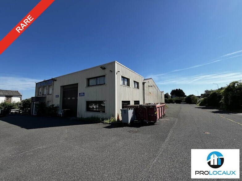 Light Industrial in Lagny-le-Sec for sale - Building Photo - Image 1 of 11