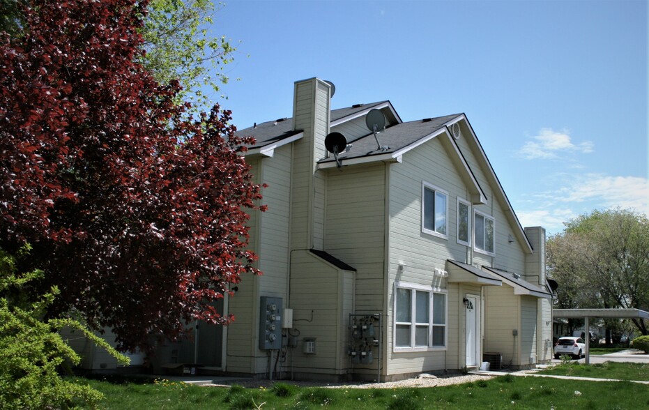 1435 W Bonneville Cir, Nampa, ID for sale - Building Photo - Image 3 of 10