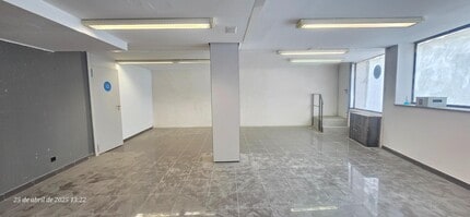 Office / Retail in El Masnou, Barcelona to rent Interior Photo- Image 2 of 6