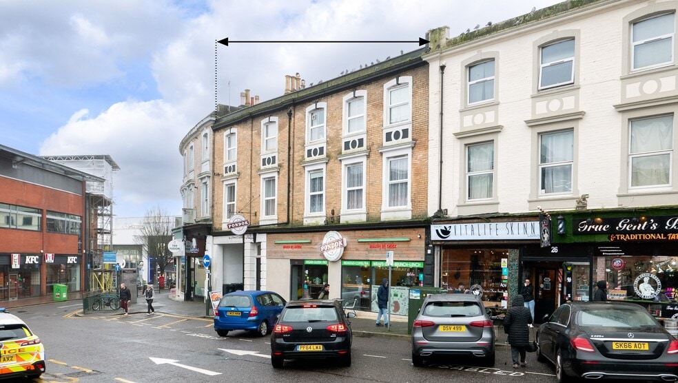 25-25A The Triangle, Bournemouth for sale - Building Photo - Image 1 of 1