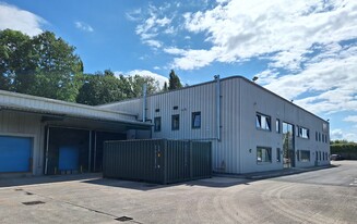 Airfield House - Warehouse