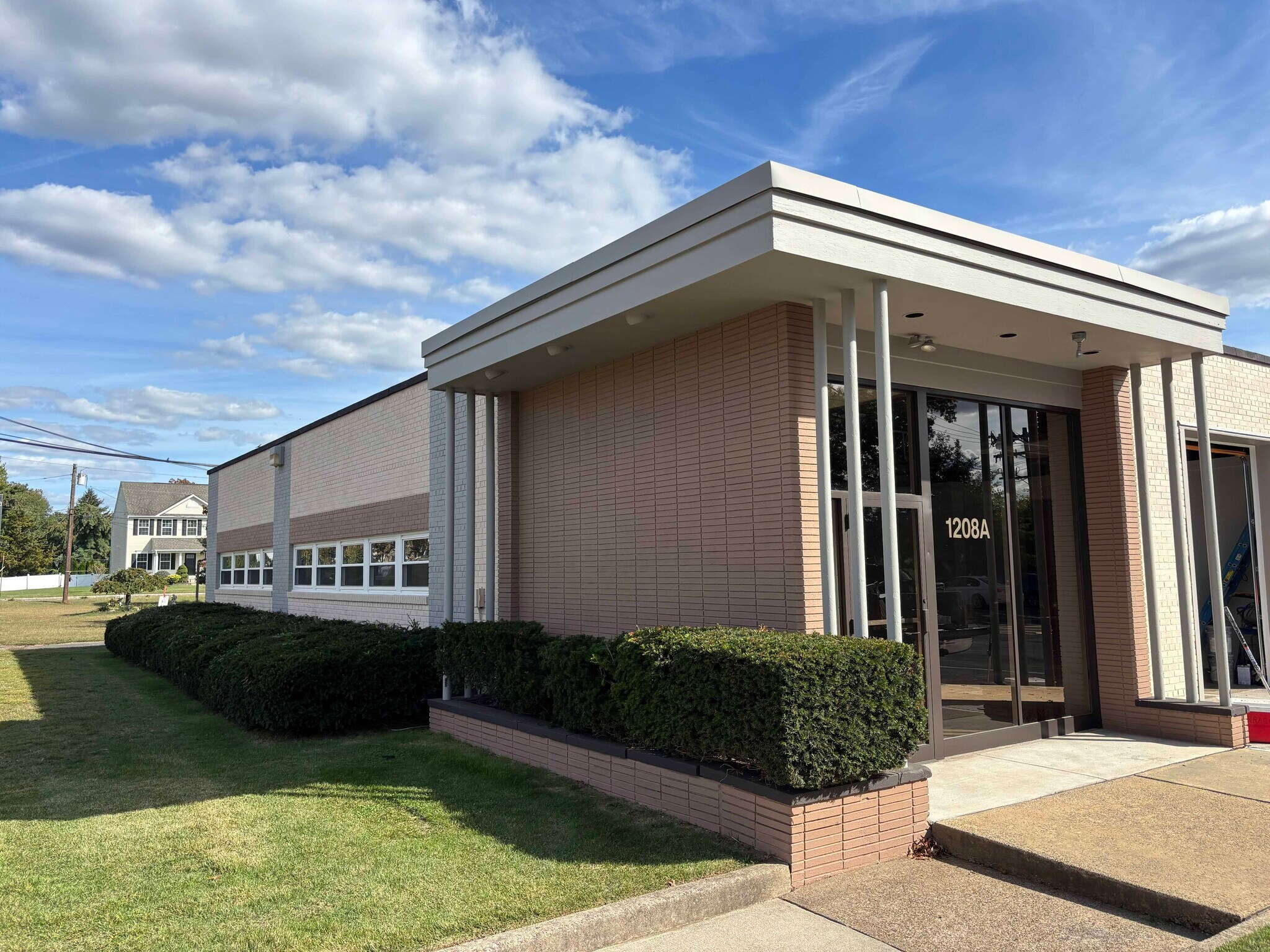 1208 Columbus Rd, Burlington, NJ to rent Building Photo- Image 1 of 9