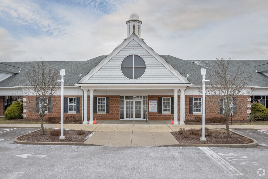 3300 Greenwich Rd, Norton, OH for rent - Building Photo - Image 3 of 8