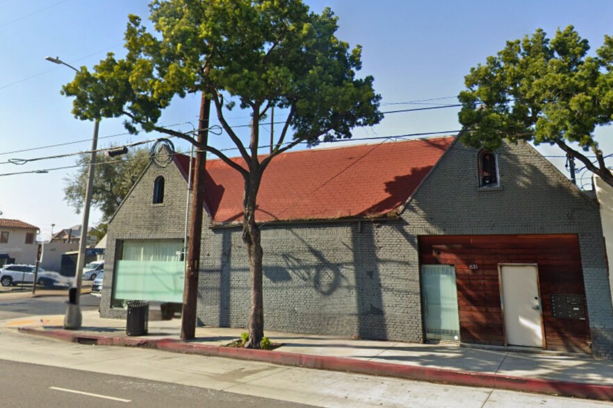 831 Venice Blvd, Los Angeles, CA for rent - Building Photo - Image 3 of 19