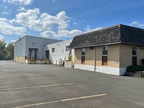 30 Industrial Dr, Warminster, PA for rent Building Photo- Image 1 of 7