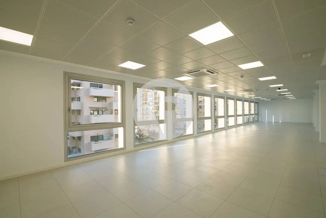 Office / Retail in Barcelona, Barcelona to rent Interior Photo- Image 1 of 9