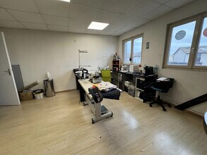 10 Allée Des Chaumes, Conflans-Sainte-Honorine to rent Interior Photo- Image 1 of 8