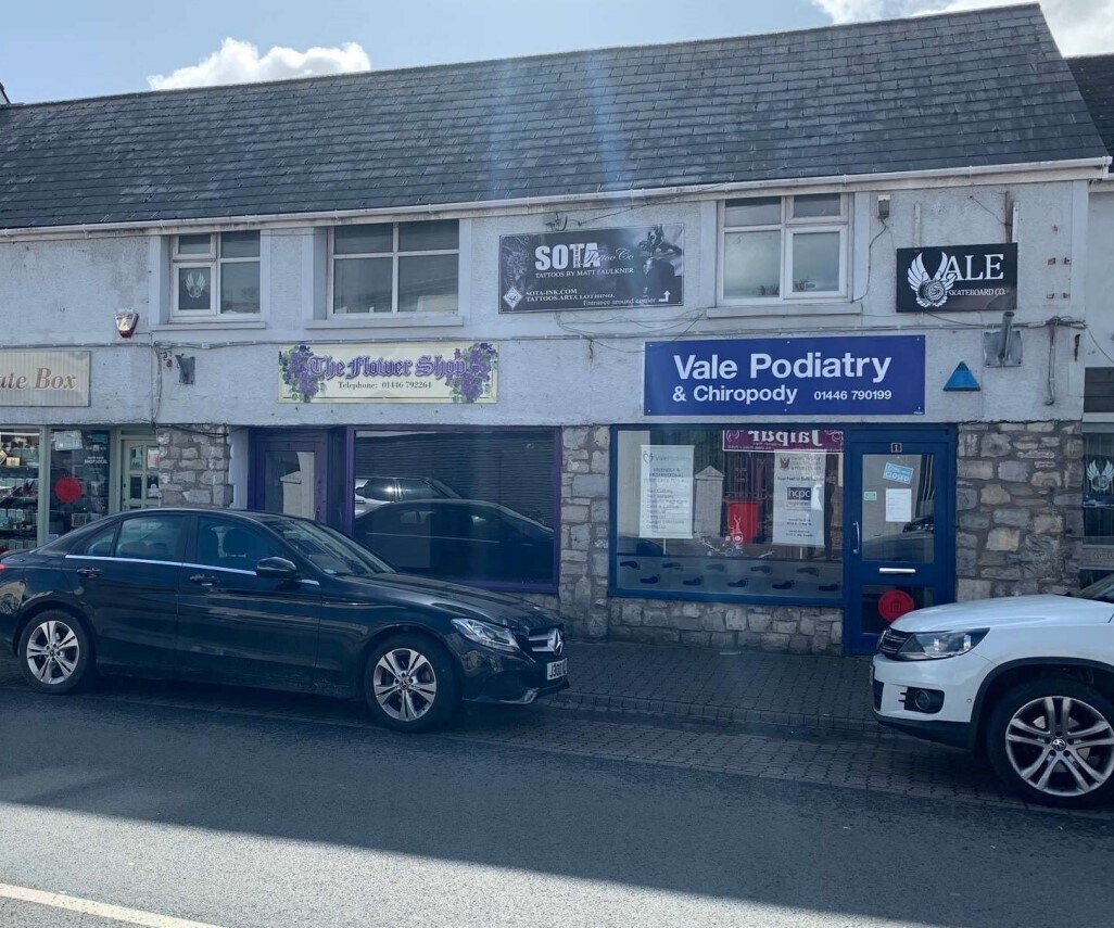 2 Barons Close, Llantwit Major for sale Primary Photo- Image 1 of 1