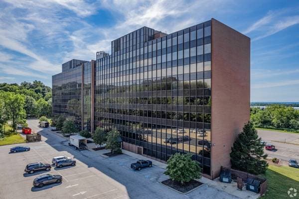 26300 Euclid Ave, Cleveland, OH to rent Building Photo- Image 1 of 4