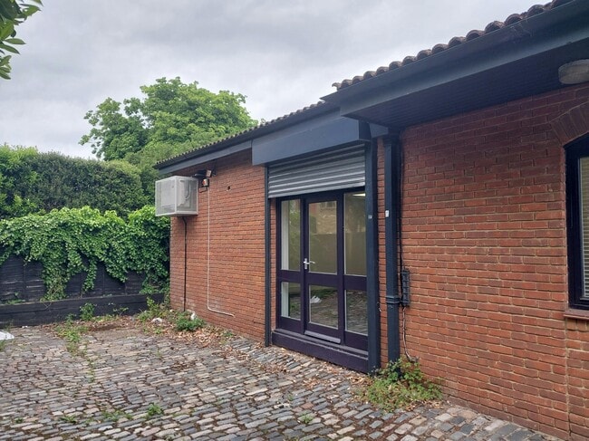 More details for 59B High St, Ascot - Office to Rent