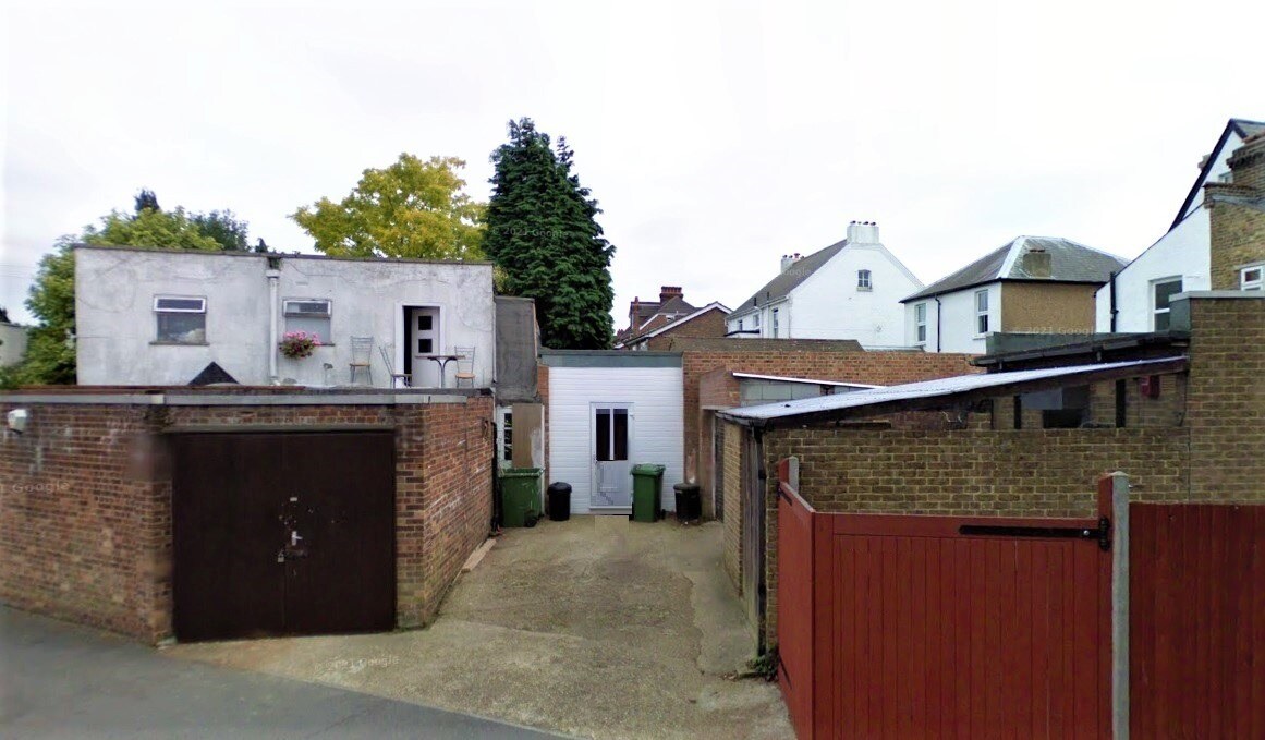 19 Heathfield Rd, Keston for sale Primary Photo- Image 1 of 1