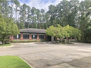 1917 Commonwealth Ln, Tallahassee, FL for sale Primary Photo- Image 1 of 8