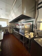 13810-13860 Braddock Rd, Centreville, VA to rent Interior Photo- Image 1 of 2