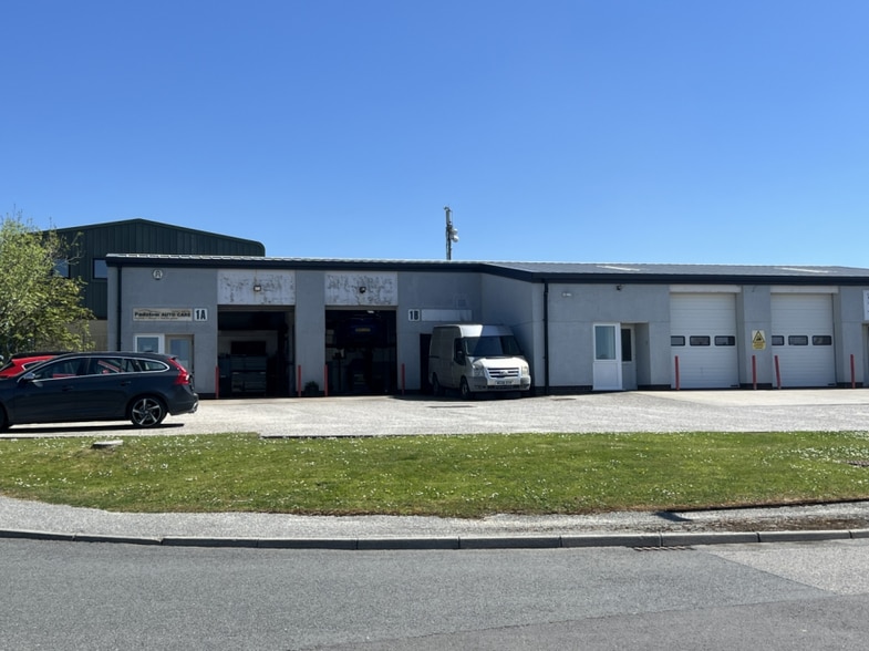 1A-1D Trecerus Industrial Estate, Padstow to rent - Building Photo - Image 2 of 3