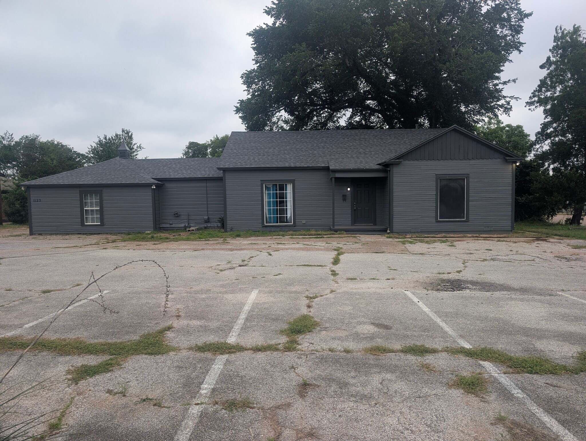1123 W Abram St, Arlington, TX for sale Building Photo- Image 1 of 1