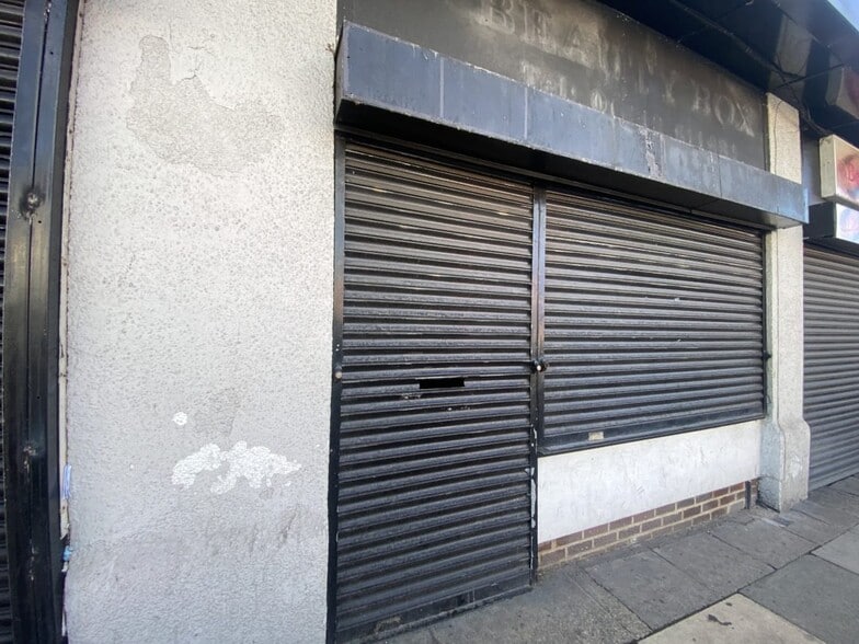 33 Prince Regent St, Stockton On Tees to rent - Building Photo - Image 2 of 8