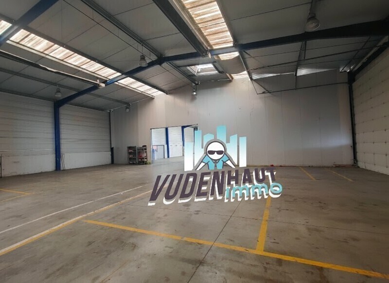 Industrial in Lespinasse to rent - Building Photo - Image 2 of 9