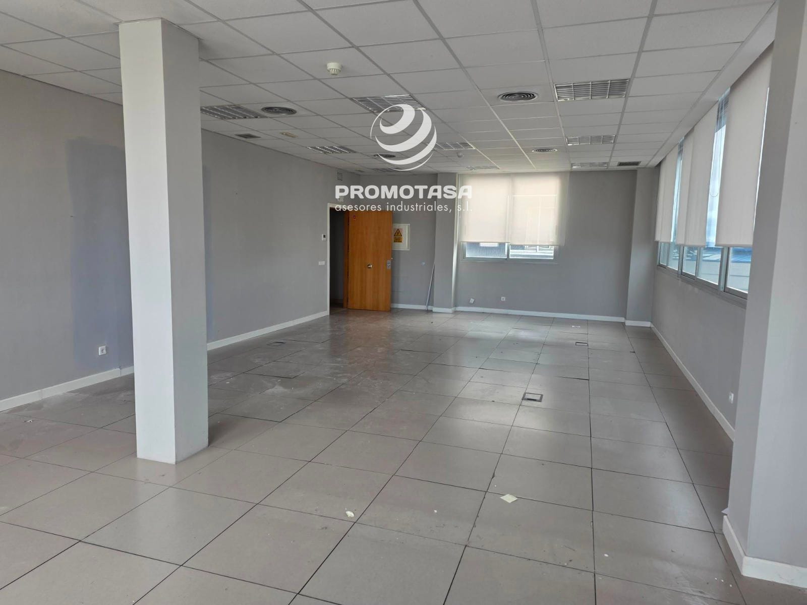 Office in Rivas-Vaciamadrid, Madrid to rent Interior Photo- Image 1 of 5