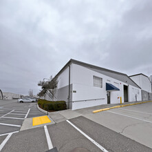 5013 Roberts Ave, Mcclellan, CA for rent Building Photo- Image 1 of 2