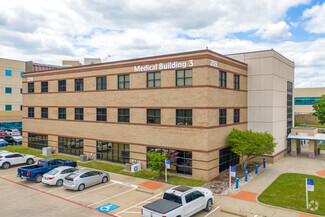 More details for 209 N Bonnie Brae St, Denton, TX - Office/Medical for Rent