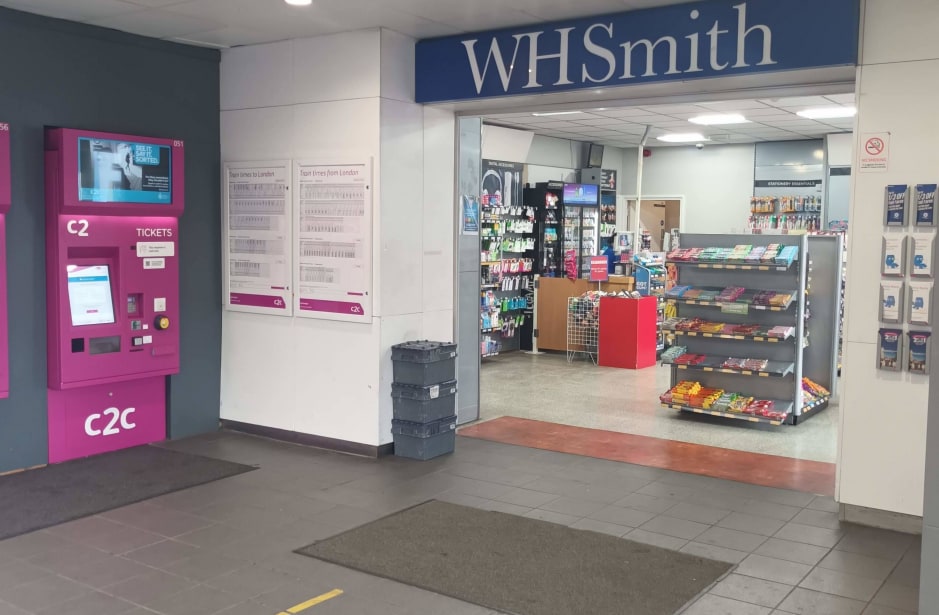 Station Rd, Upminster to rent Building Photo- Image 1 of 1