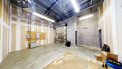 3201 Atlanta Industrial Pky NW, Atlanta, GA to rent Building Photo- Image 2 of 8