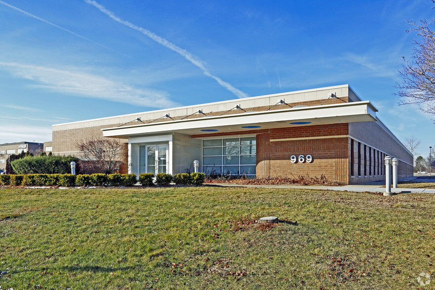 969 Chicago Rd, Troy, MI for sale - Primary Photo - Image 1 of 1