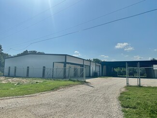 More details for 736 Garcitas Creek Rd, Inez, TX - Industrial for Rent