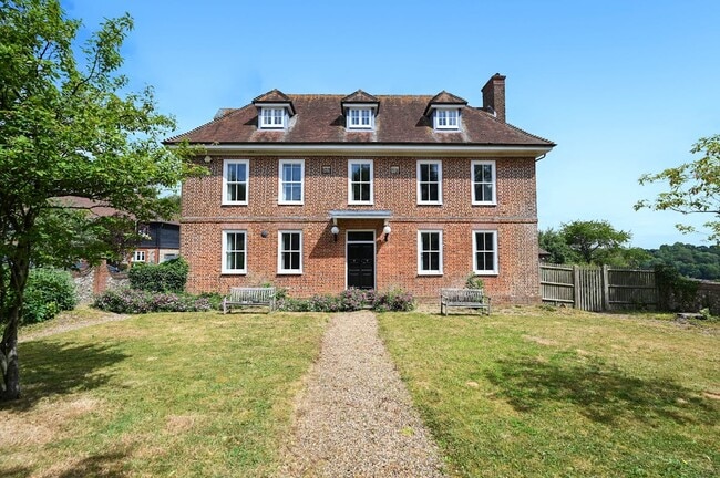 More details for 14 Glovers Clos, Westerham - Office to Rent