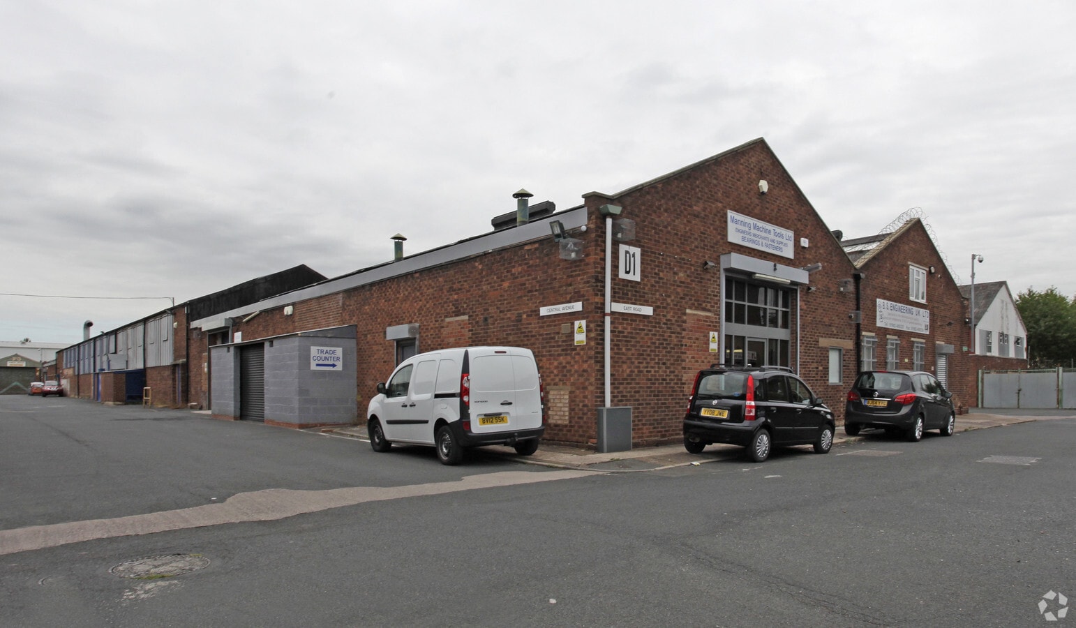 Hilton Rd, Wolverhampton, WV4 6DW UK