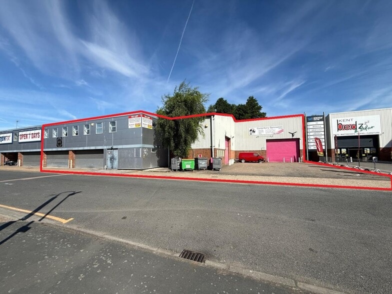 Cotton Rd, Canterbury to rent - Building Photo - Image 2 of 4