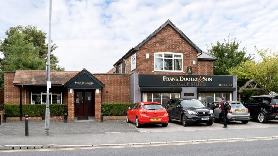 218A-220 Liverpool Rd, Widnes for sale Building Photo- Image 1 of 1