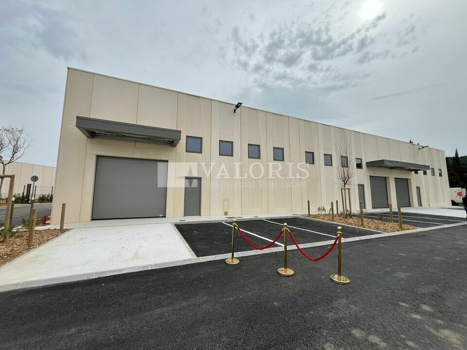 Chemin Des Pinchinades, Les Pennes-Mirabeau for sale Building Photo- Image 1 of 12