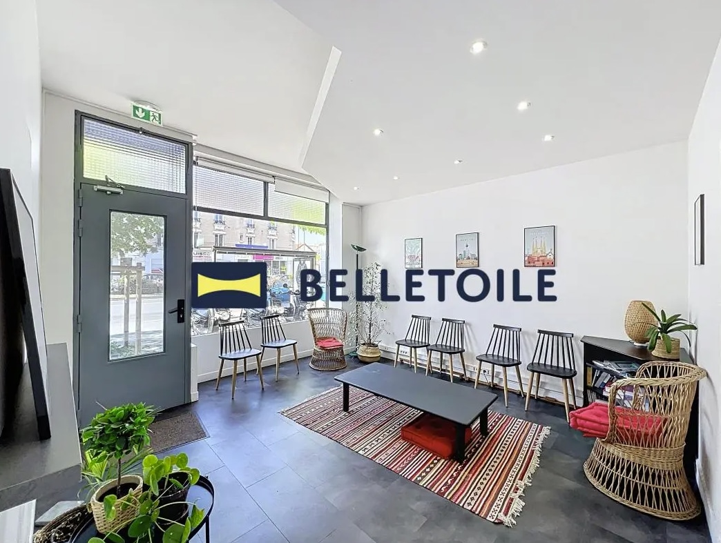 Office / Retail in Maisons-Alfort to rent Interior Photo- Image 1 of 17