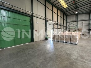 Industrial in Murcia, Murcia to rent Interior Photo- Image 1 of 6