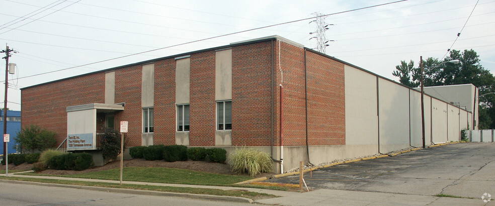 1330 Tennessee Ave, Cincinnati, OH for rent - Building Photo - Image 1 of 2