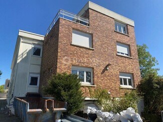 More details for 70 Rue De Chambourcy, Poissy - Office for Sale
