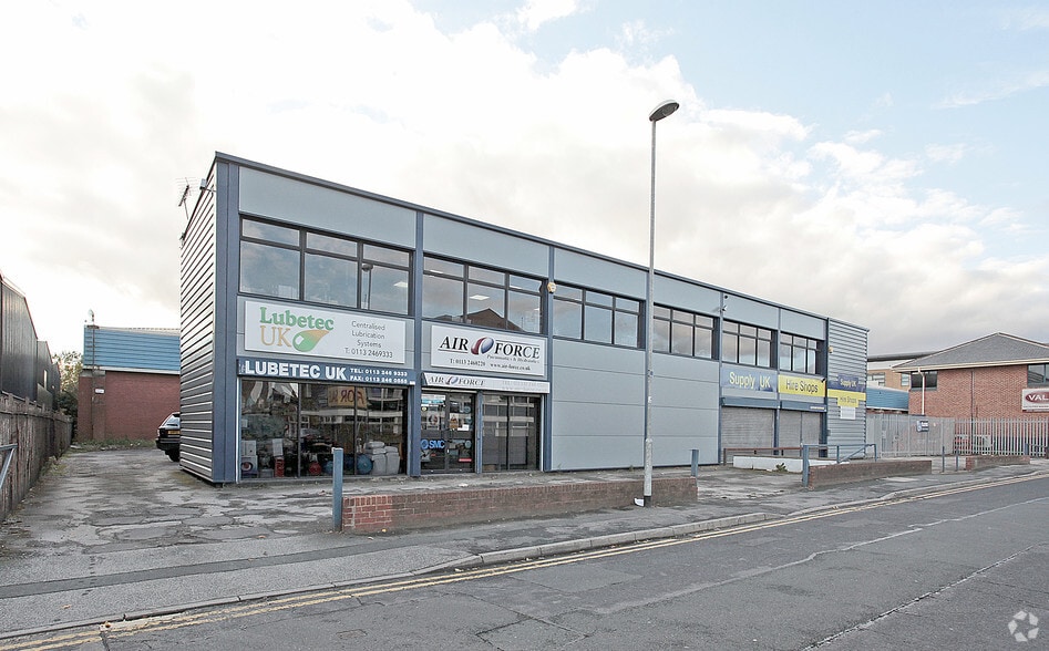 Springwell Rd, Leeds for sale - Primary Photo - Image 1 of 1