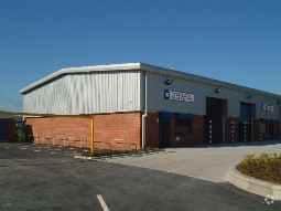 Chamberhall St, Bury to rent Primary Photo- Image 1 of 8
