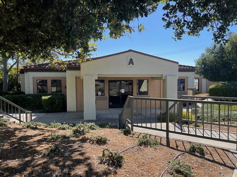 1551 Bishop St, San Luis Obispo, CA for rent - Building Photo - Image 1 of 1