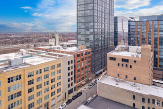 1033 W Van Buren St, Chicago, IL - aerial  map view