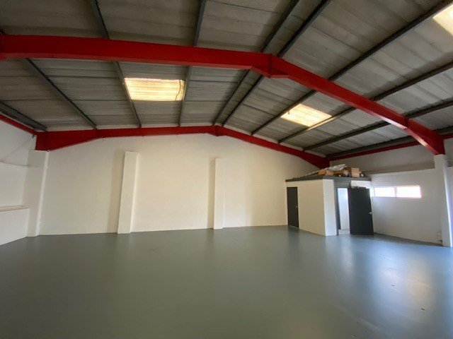 Sirhowy Industrial Estate, Tredegar for rent - Interior Photo - Image 2 of 3