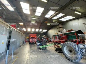 Light Industrial in Corps-Nuds for sale Interior Photo- Image 2 of 4