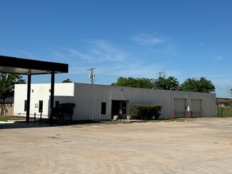 More details for 2509 Minnis Dr, Haltom City, TX - Industrial for Rent