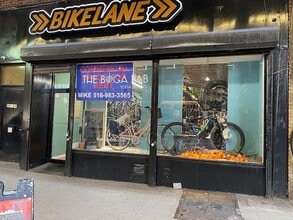 8404 Jamaica Ave, Jamaica, NY to rent Building Photo- Image 2 of 10