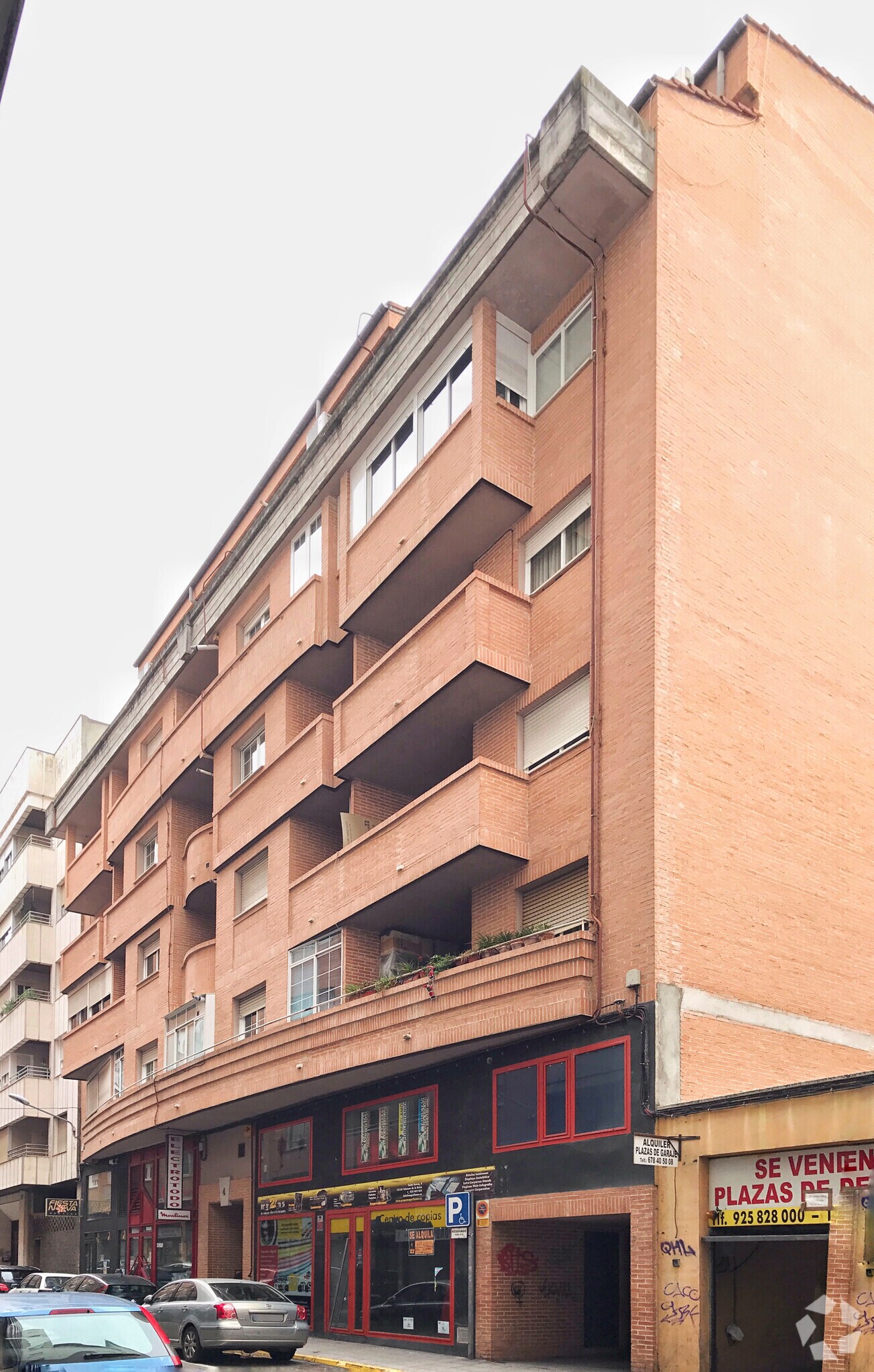 Calle Santa Teresa de Jesús, 4, Talavera de la Reina, Toledo for sale Primary Photo- Image 1 of 3