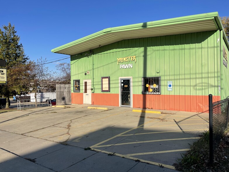 1408 S Main St, Normal, IL for sale - Building Photo - Image 1 of 7