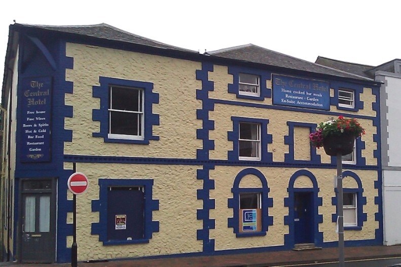 64 High St, Ventnor for sale - Primary Photo - Image 1 of 1