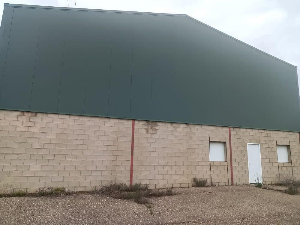 Industrial in Cuadros for sale Building Photo- Image 1 of 17